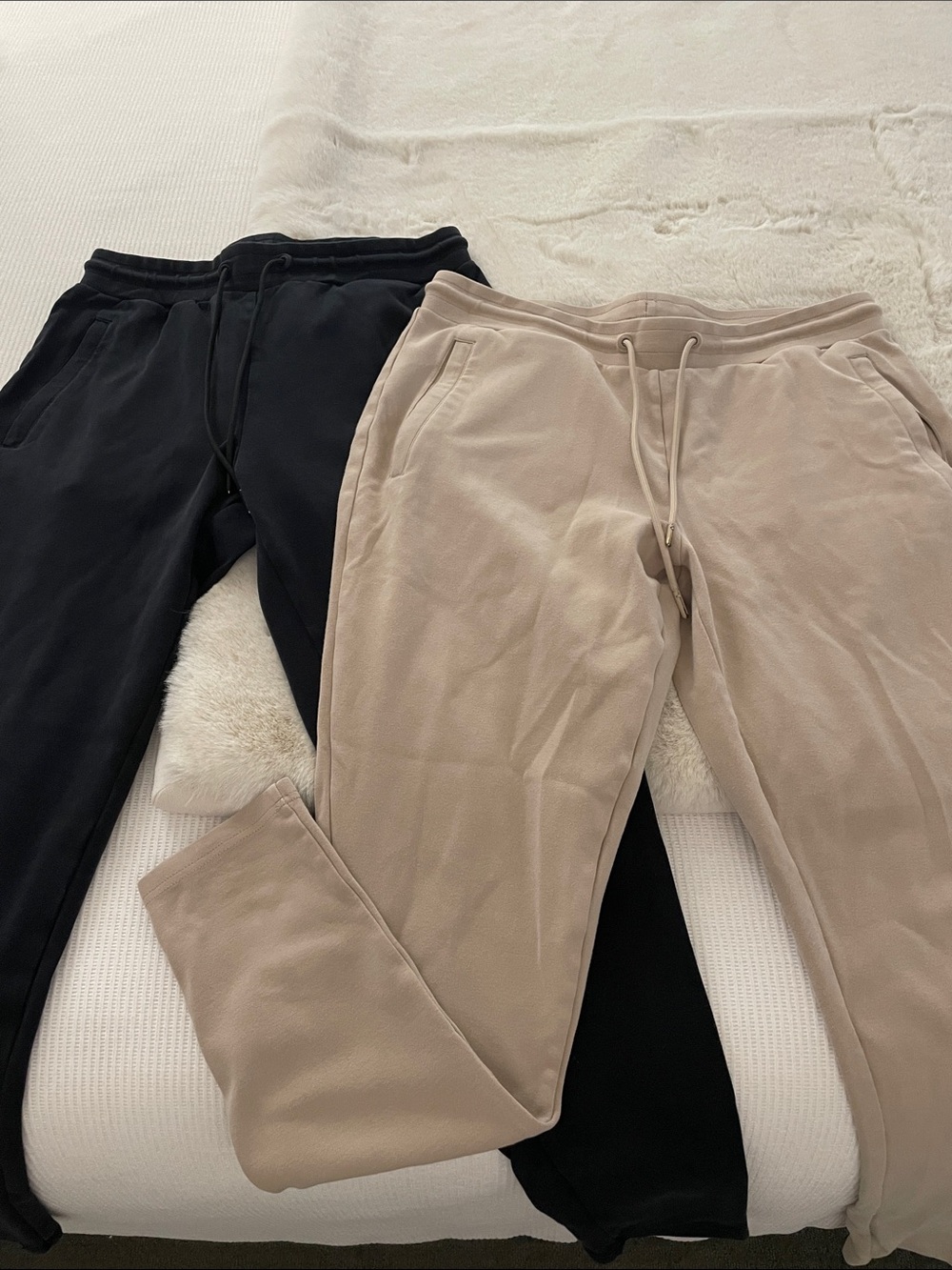 Alphalete men’s joggers, size large